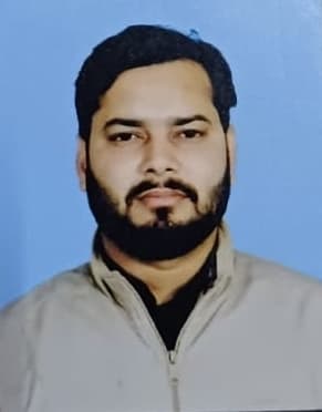 Prateek Kumar Dubey, Principal